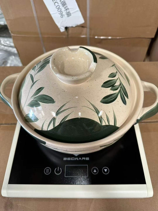 BECWARE 多功能电陶炉到货啦，1500W超大功率，大炉盘大用途，区别于电磁炉的好处是适用于所有锅形，选红外线发热，不产生高频辐射，少油烟，功能齐全，可用锡纸烧烤，变频加热更节能，中间高温，使用时切勿用手接触加热盘。